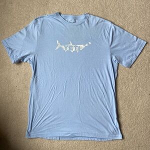 Yeti Light Blue Short Sleeve Shirt, Men’s size XL